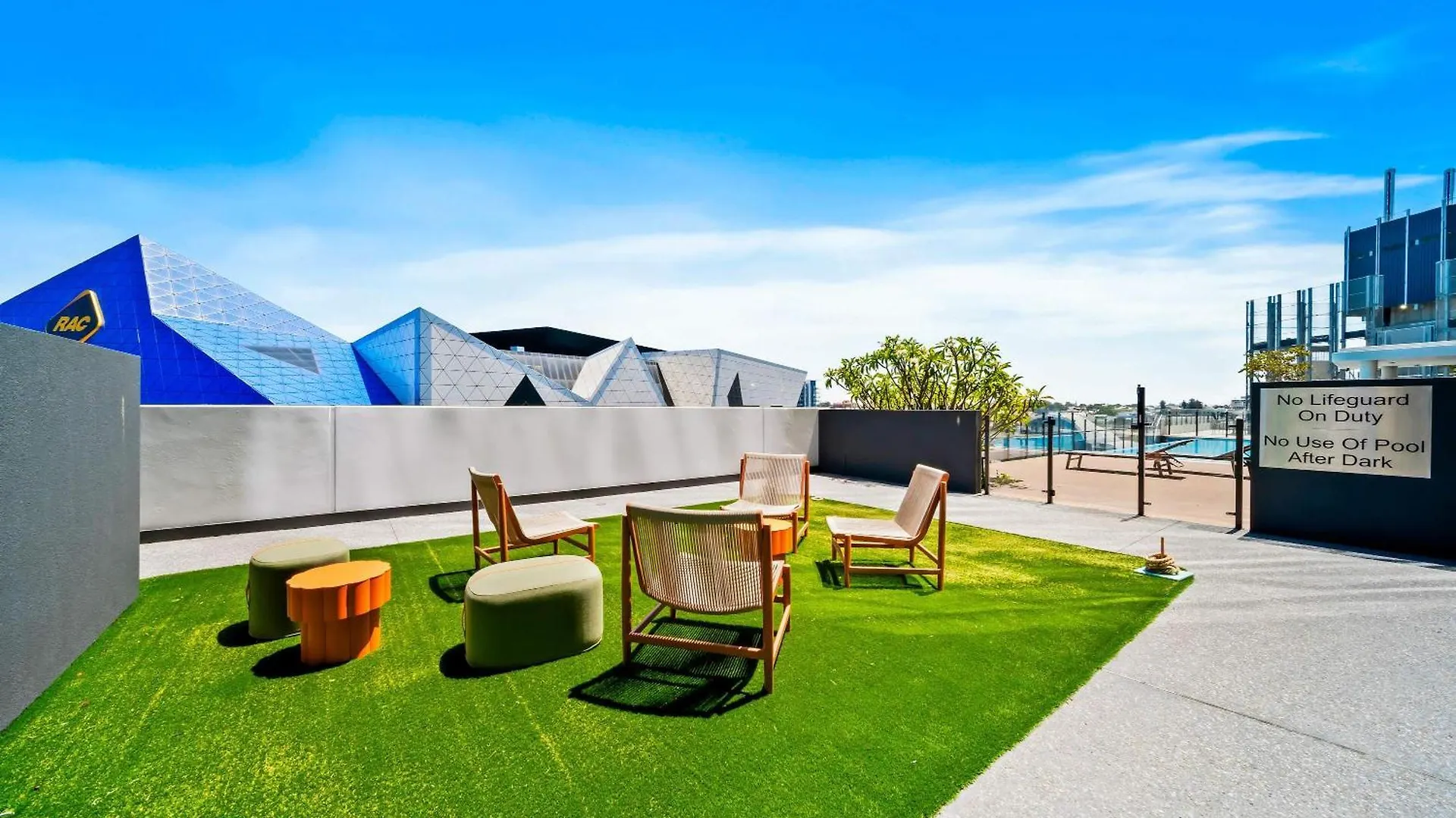 Luxurious 1 Bedroom Perth Cbd Apartment