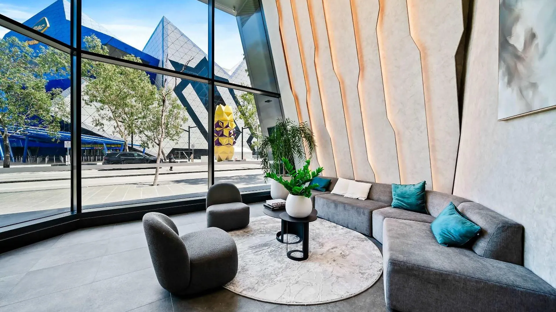 Luxurious 1 Bedroom Perth Cbd Apartment